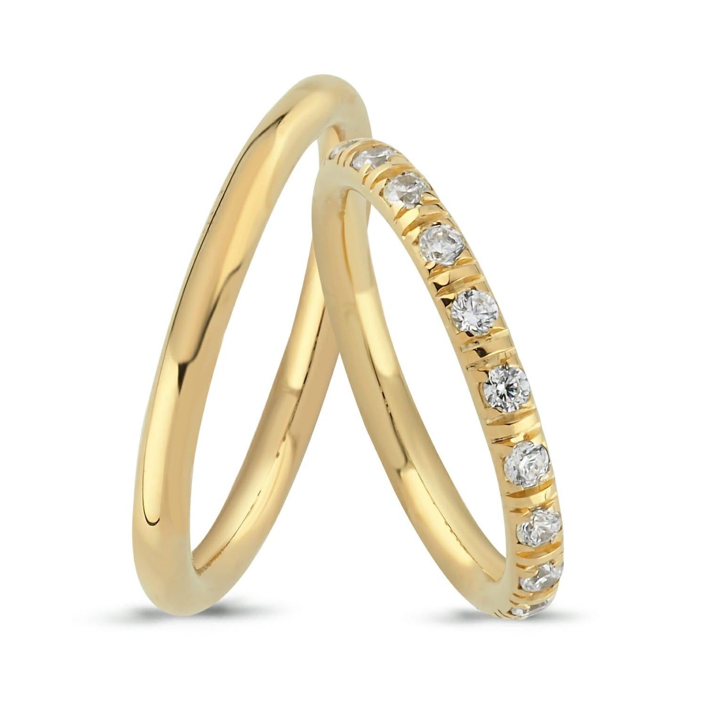 Paar goldene Eheringe im Set