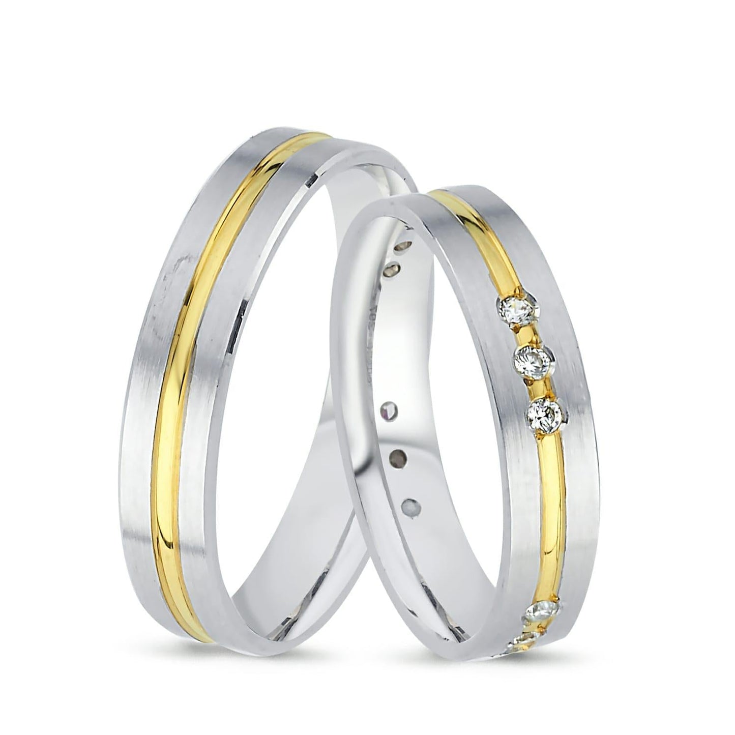 Paar goldene Eheringe im Set