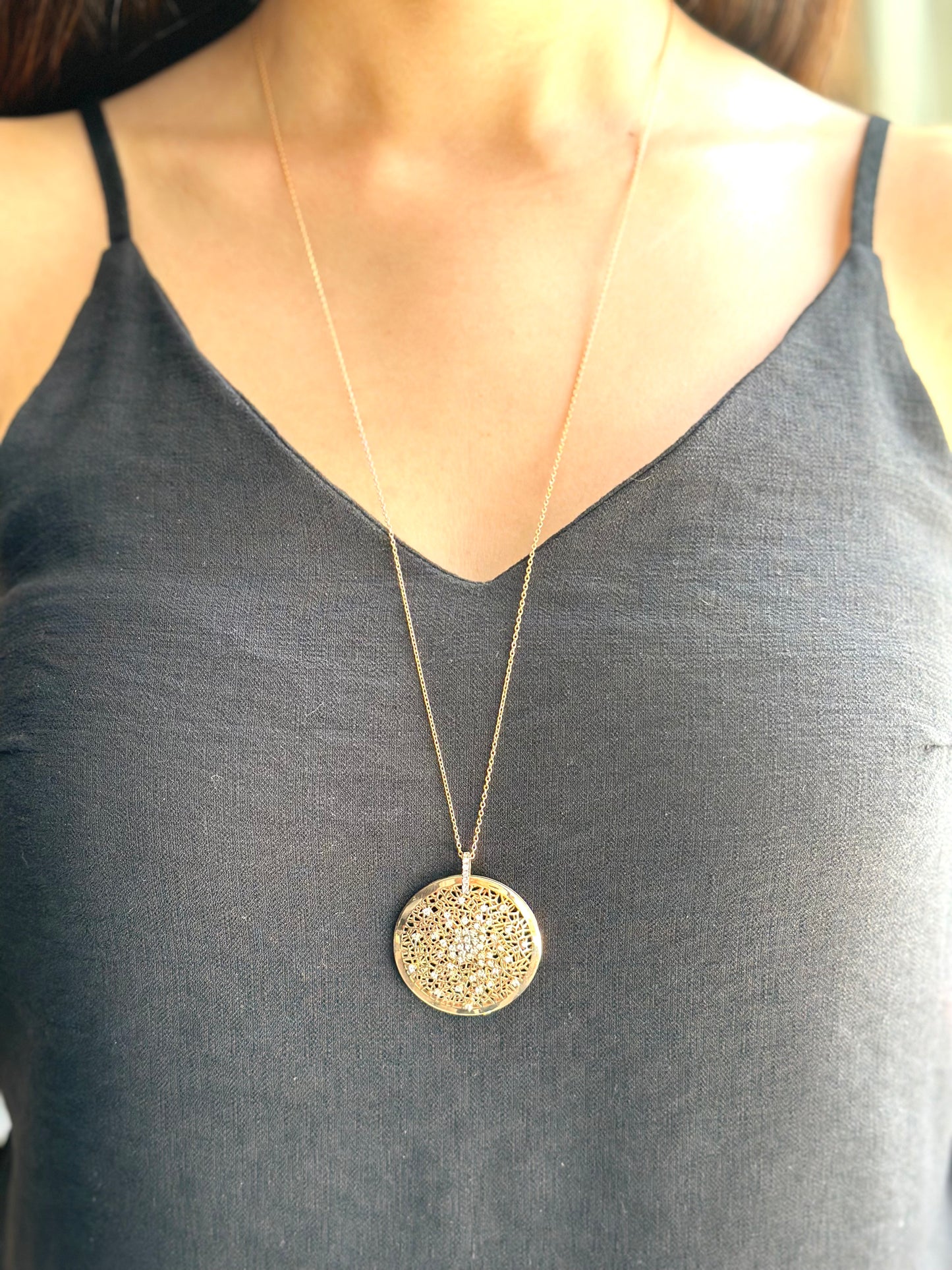 Orion Halskette aus 14-karätigem Massivgold mit Steindetails